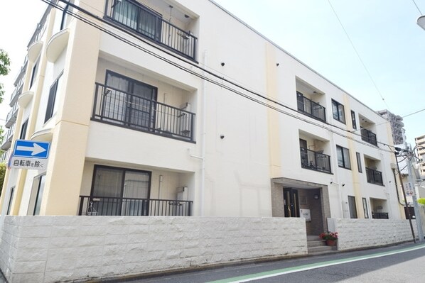 ハイムフローラ川口の物件外観写真